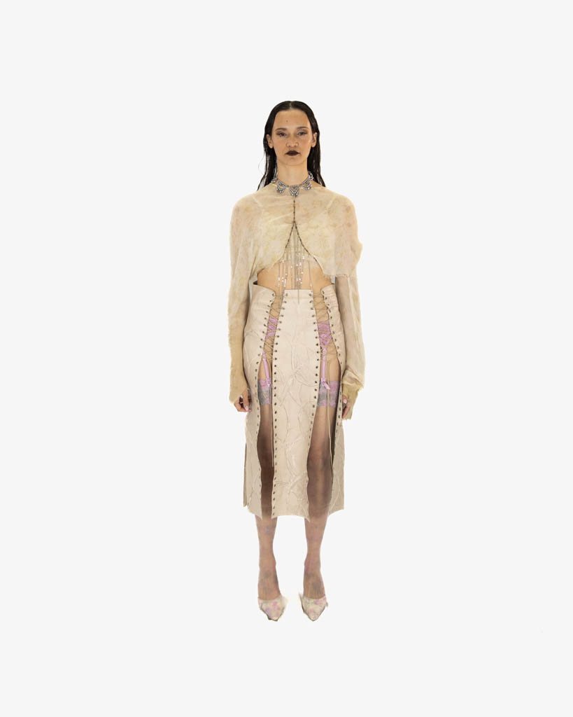 Corinne Soalca — Look 1